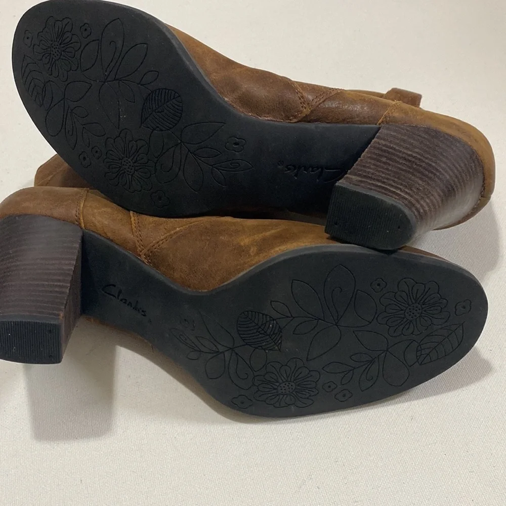 Me too ankle boots women Zola leather pull on 9M western festival rodeo Y2K boho